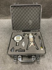 OMEGA S506 Precision Handheld Pumps For Pressure And Vacuum Calibration