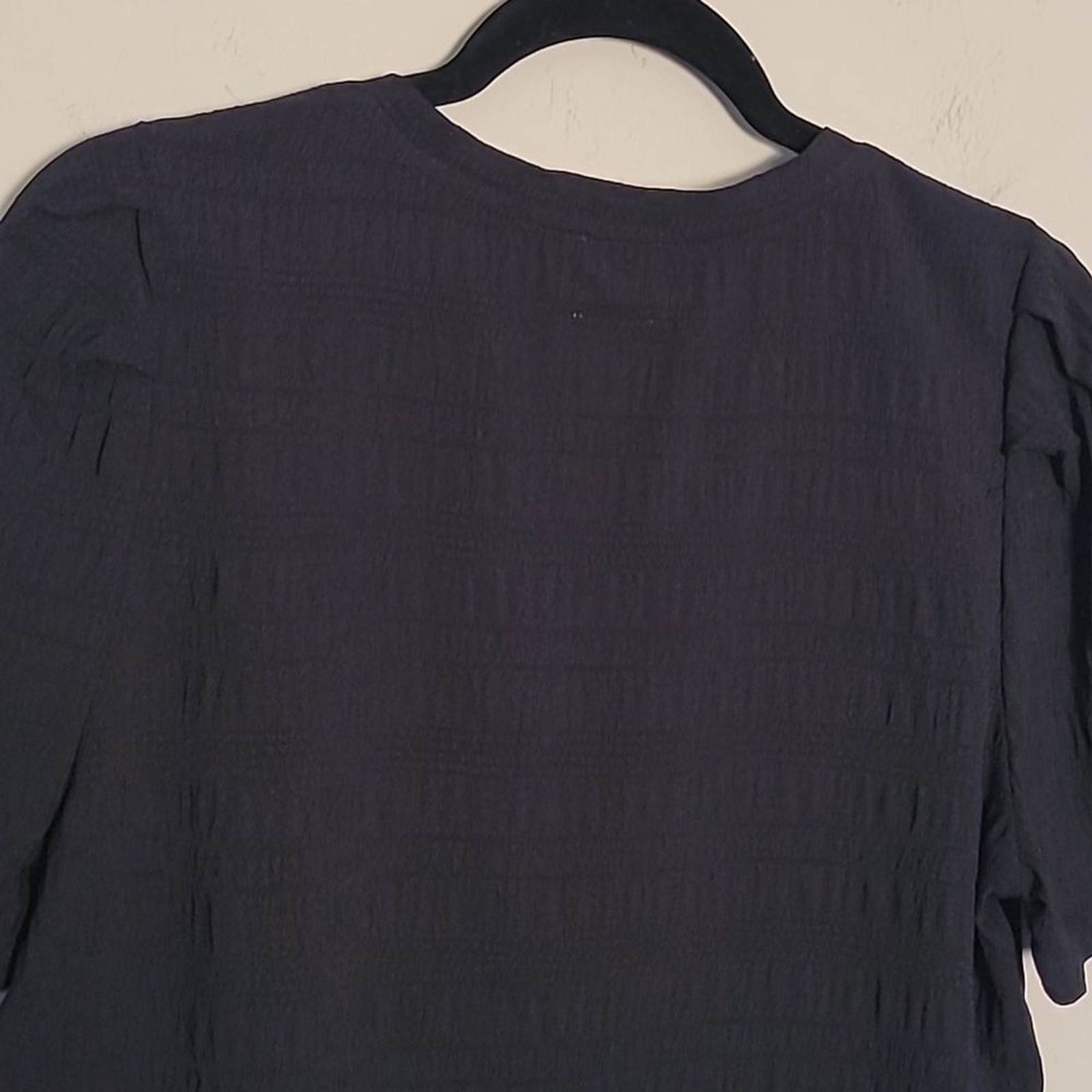 Zero Degrees Celsius Black Textured  Basic T-Shir… - image 5