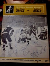 1967 SAN DIEGO GULLS WHL AUTOGRAPHED PROGRAM OAKLAND SEALS NHL HOCKEY