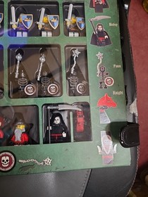 LEGO Games: Castle Chess Set (852001) Very Clean Figures 