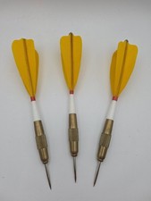 Vintage M.Y Dart Set Yellow Feathers Light