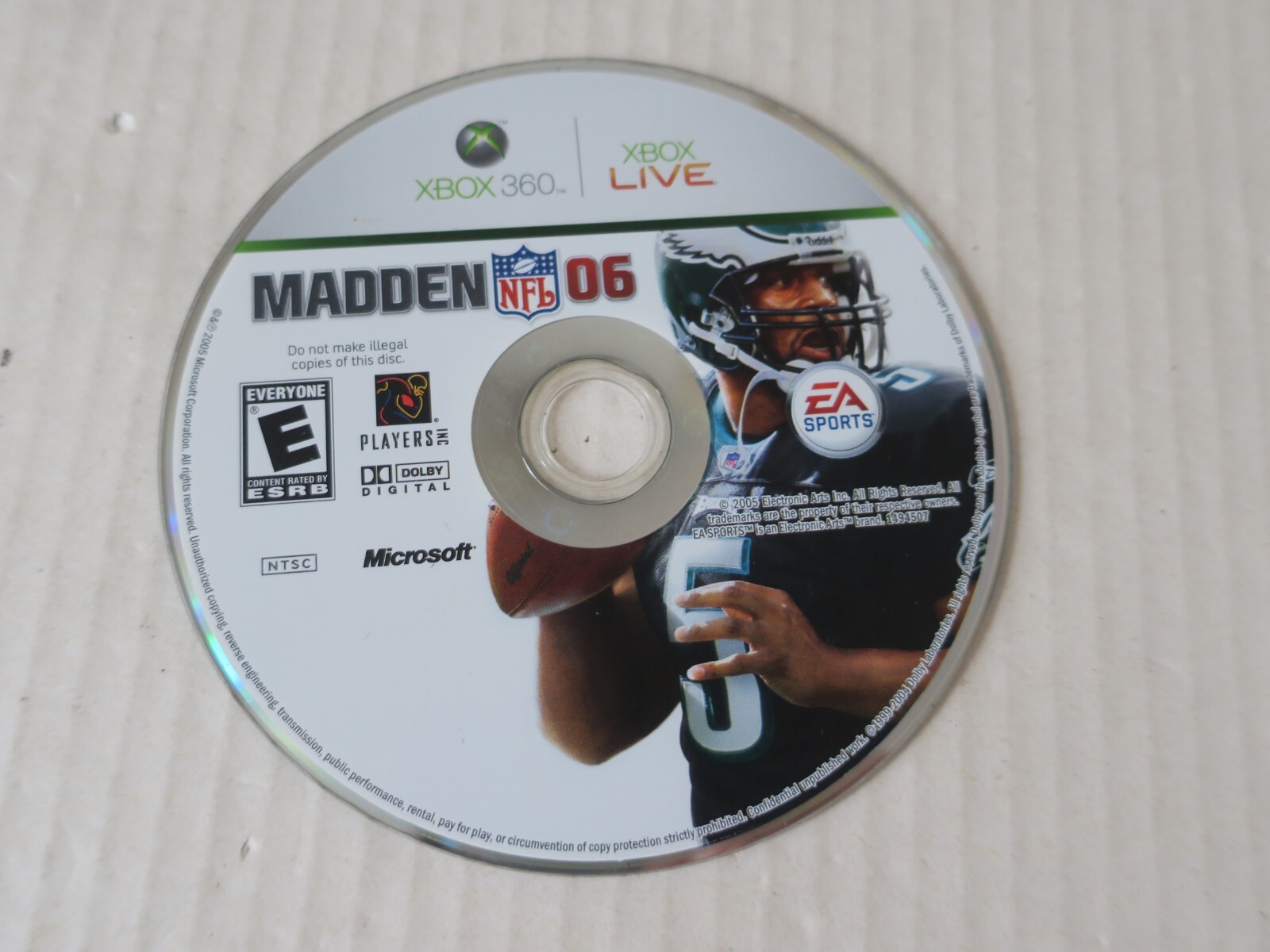 MADDEN NFL 06    -   XBOX 360  -  EDITION USA NTSC