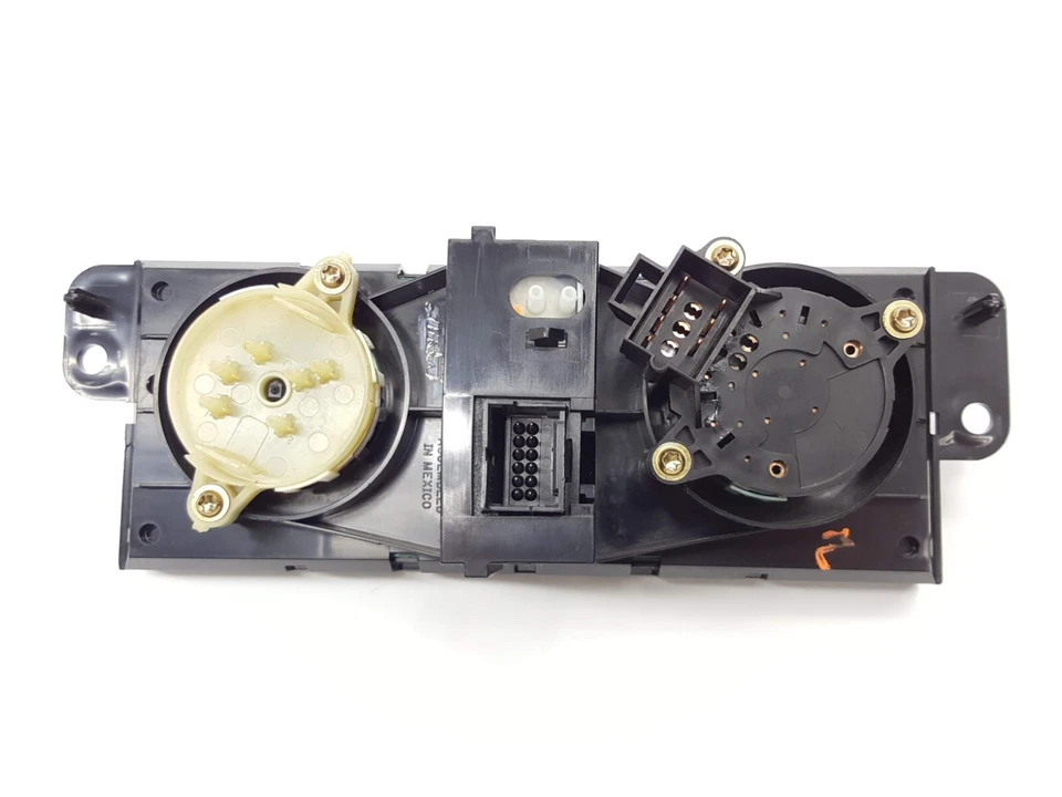 OEM 1997-2005 CHEVROLET MALIBU Climate Control Heat A/C HVAC Temp / Rear Defrost - Image 4 of 4