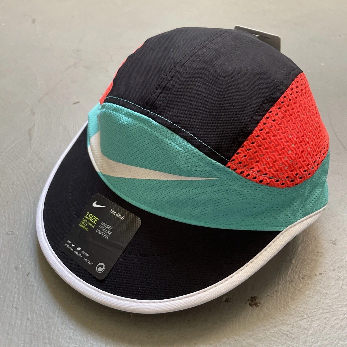 Nike Tailwind Sample NWT Mesh Short Bill Dri Fit Cap Running Hat 5