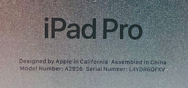 『Designed by Apple in California』大サイズ Appleの20年をたどる写真集「Designed by Apple in California