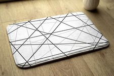 Non-Slip Bathroom Soft Rug Absorbent Bath Mat - 90x60 cm - Geometric lines