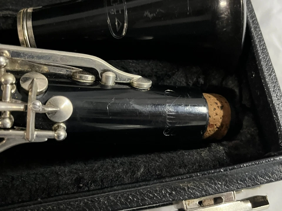 Clarinete de estudiante Vito Reso-Tone con cuerpo OLDS Foto 3 de 4