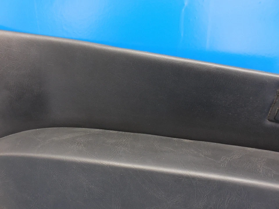 BMW E24 628CSi 633CSi 635CSi M635CSi M6 OEM Left Rear Armrest Panel - Изображение 3 из 4