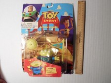 Toy Story Alien Vintage 1995 Think Way Disney Pixar Action Figure w Flag Base