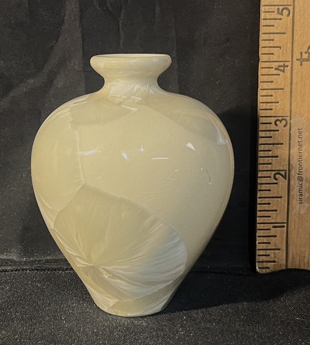 LOUISE REDDING VASE MODERN CALIFORNIA STUDIO POTTERY WHITE w/LGE.SILVER CRYSTALS - Picture 2 of 6