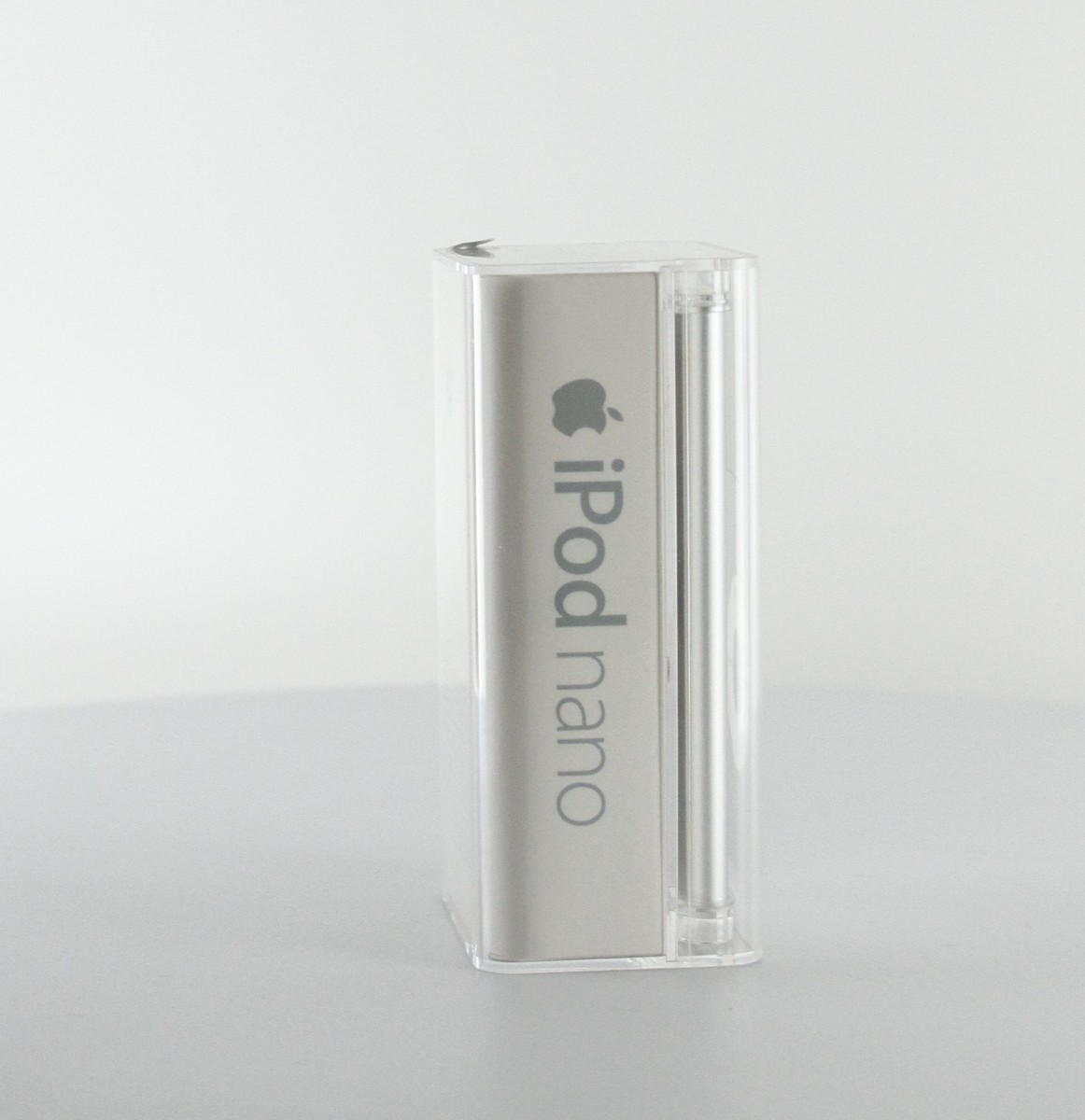 Apple iPod nano 2nd Generation Silver (2 GB) for sale online