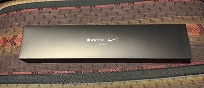 Apple Watch Series 3 38mm Space Gray Nike Sport Band with Box New Condition