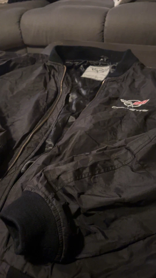 Chaqueta de bombardero de aviador negra Corvette con logotipo bordado talla XXXL (se ajusta como 1X) Foto 2 de 4