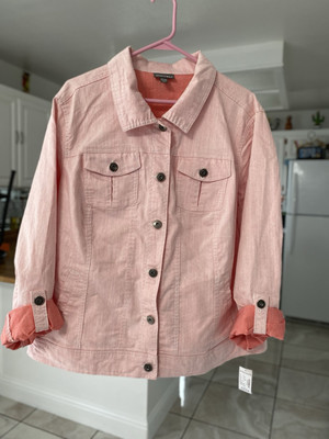 Women s Trucker Jacket Size22/24Peach Orange Button Up 4 Pockets Roll Up Sleeves