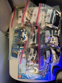 LEGO CITY  7744 Police Headquarters 100% Complete w/Minifigures & Manuals