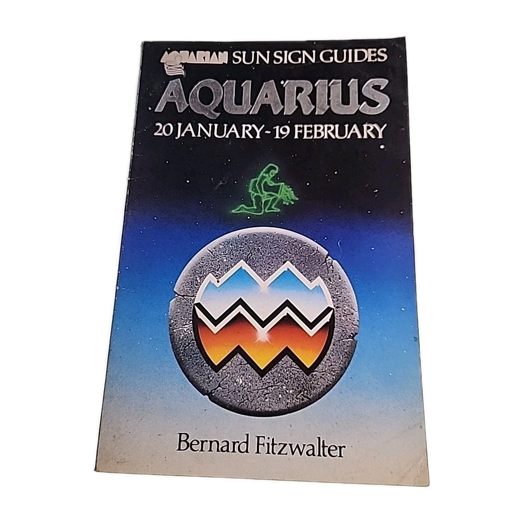 Aquarius Sun Sign Guides Bernard Fitzwalter 1987 Paperback Book
