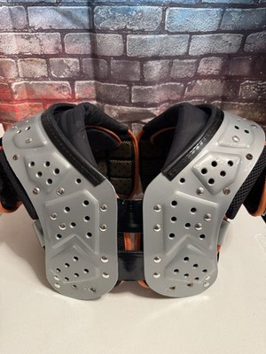 Schutt XV HD OL/DL Football Shoulder Pad medium 17-18