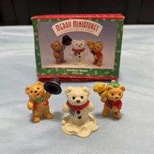 Hallmark Set Vintage 1997 Merry Miniatures Christmas Figurines Snowbear Season