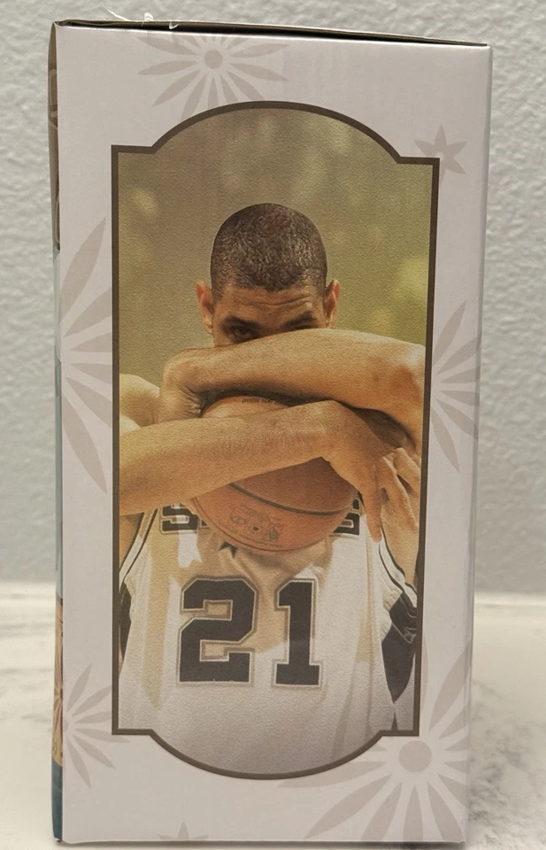 Tim Duncan - San Antonio Spurs, качающаяся голова качающаяся голова SGA 50th Anniversary LE - Изображение 2 из 3