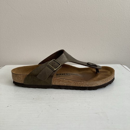 Birkenstock Gizeh Thong Sandal Size 41 US Womens 10 Mens 8 Shiny Brown Casual - Picture 4 of 9