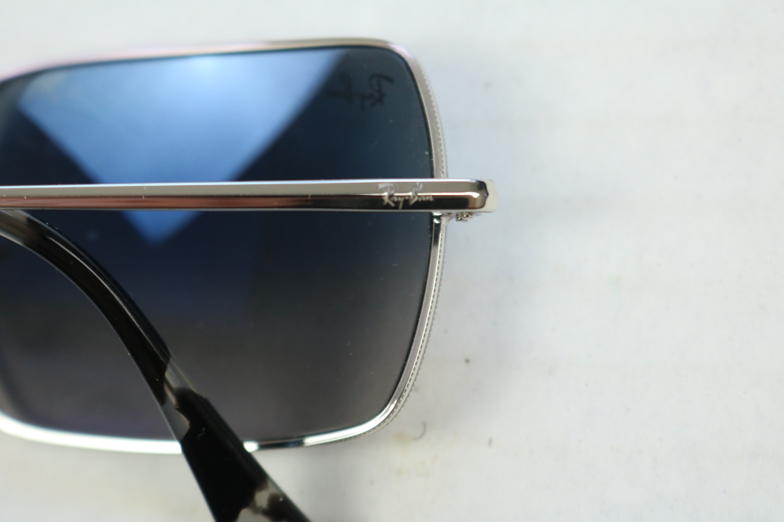 RAY-BAN 1969 Rectangle 9149/78 Gradient Polarized… - image 8