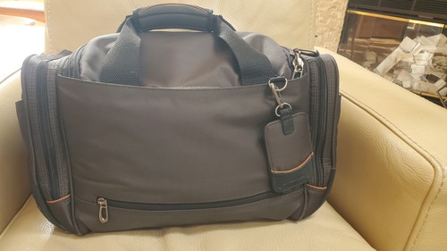 Briggs & Riley Travelware 18” Carry-On Cabin Duffle -Olive Green Underseat Bag - Picture 4 of 24