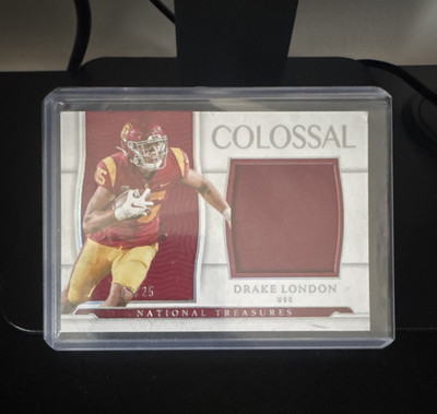 Panini 2022 National Treasures Collegiate Drake London USC Colossal Mem CM-DL