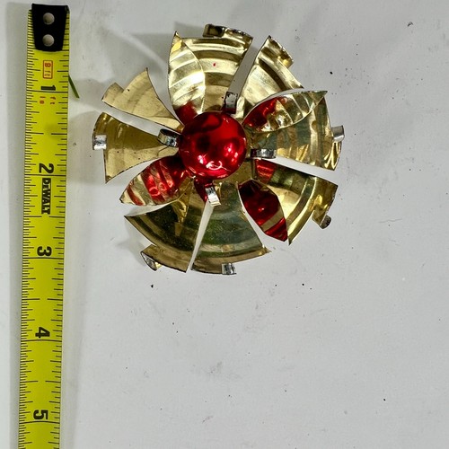 Vintage Tin Can Tramp Art Christmas Ornaments Set of 7 Snowflakes 4" - Picture 12 of 12