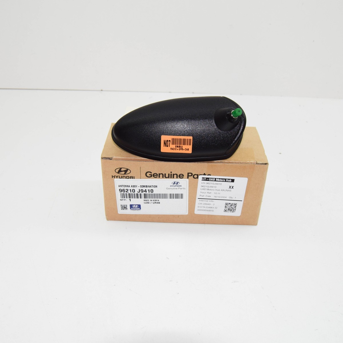 kanaan（＾∇＾） Amazon.com: Dual Fakra Car Antenna Adapter by Keple, Double