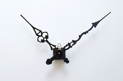 horloge design minimaliste diamètre 60cm min grandes