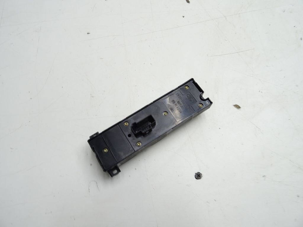 Picture 2 of 4