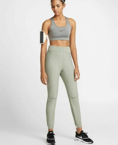 Nike Tech Pack Pants Size Medium 