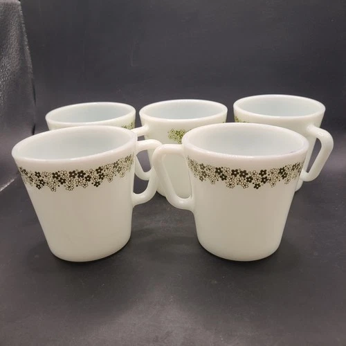 Pyrex Spring Blossom Crazy Daisy Milk Glass Coffee Cups, Set Of 5. Vintage