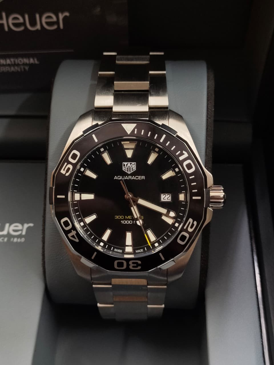 TAG Heuer Aquaracer Men's Black Watch - WAY101A.BA0746