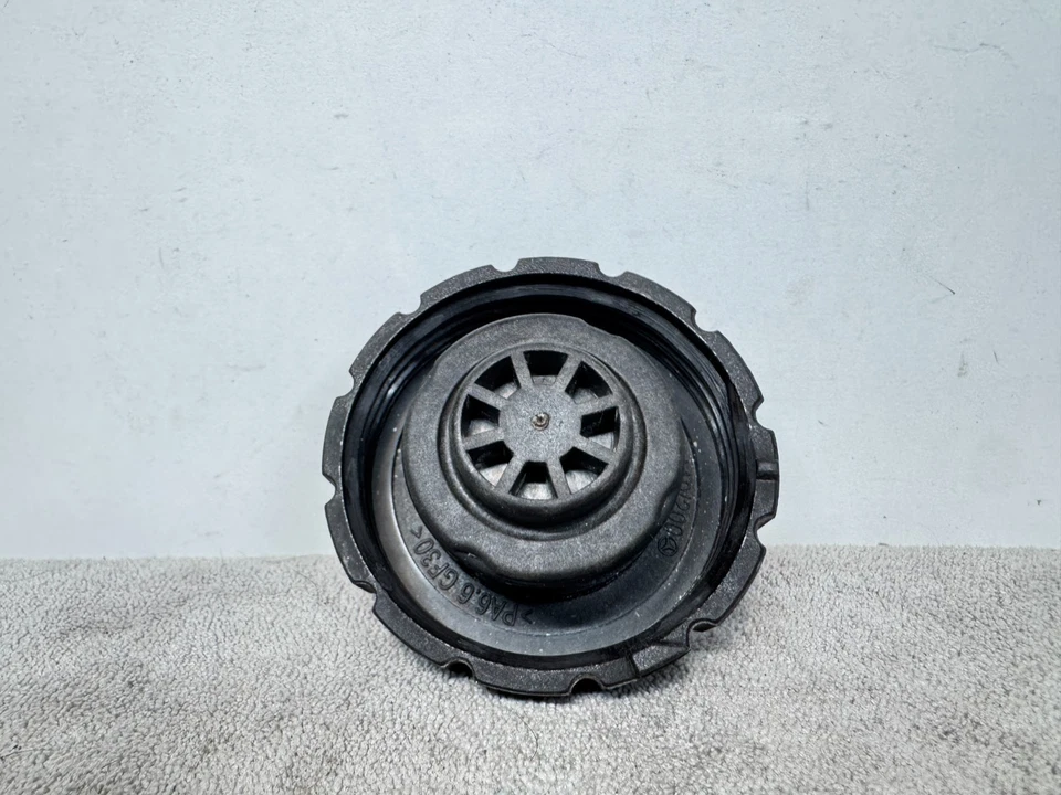 Mercedes Benz Coolant Expansion Tank Lid Cap Screw OEM 2105010615 - Image 3 of 4