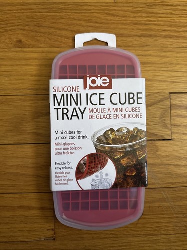 Red Silicone Mini Ice Cube Trays, 160 Crushed