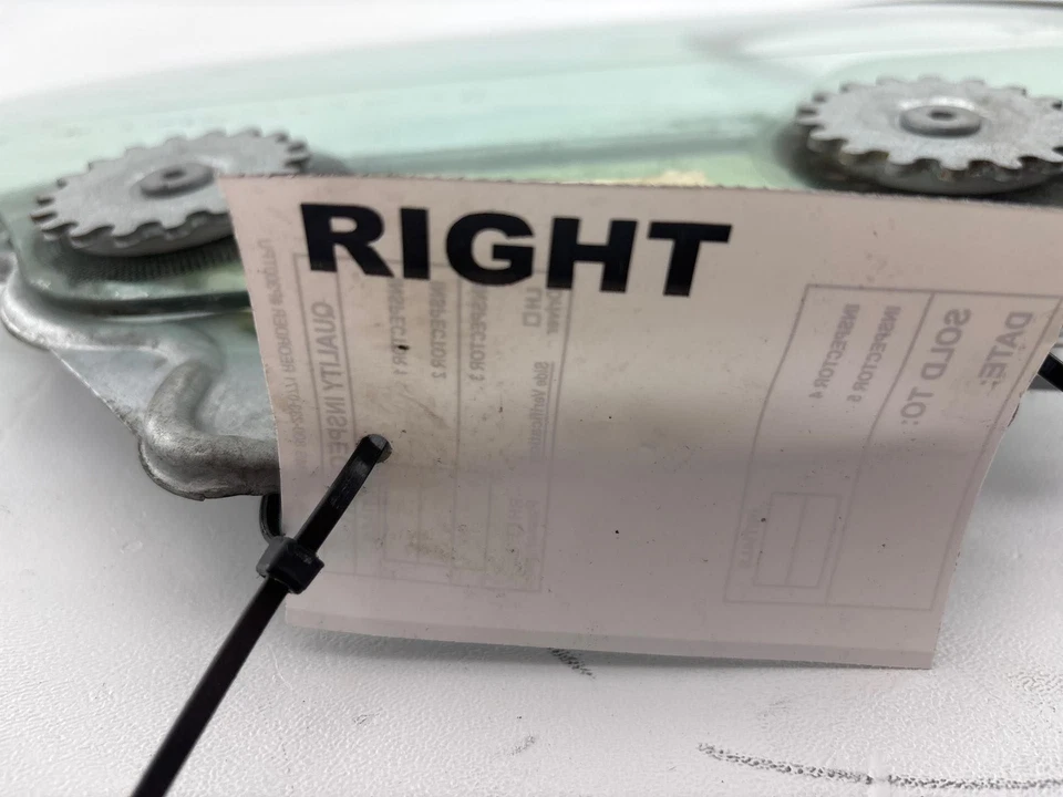 BMW 135i/128i 2008-2013 ventana trasera derecha cuarto de vidrio OEM Foto 3 de 4