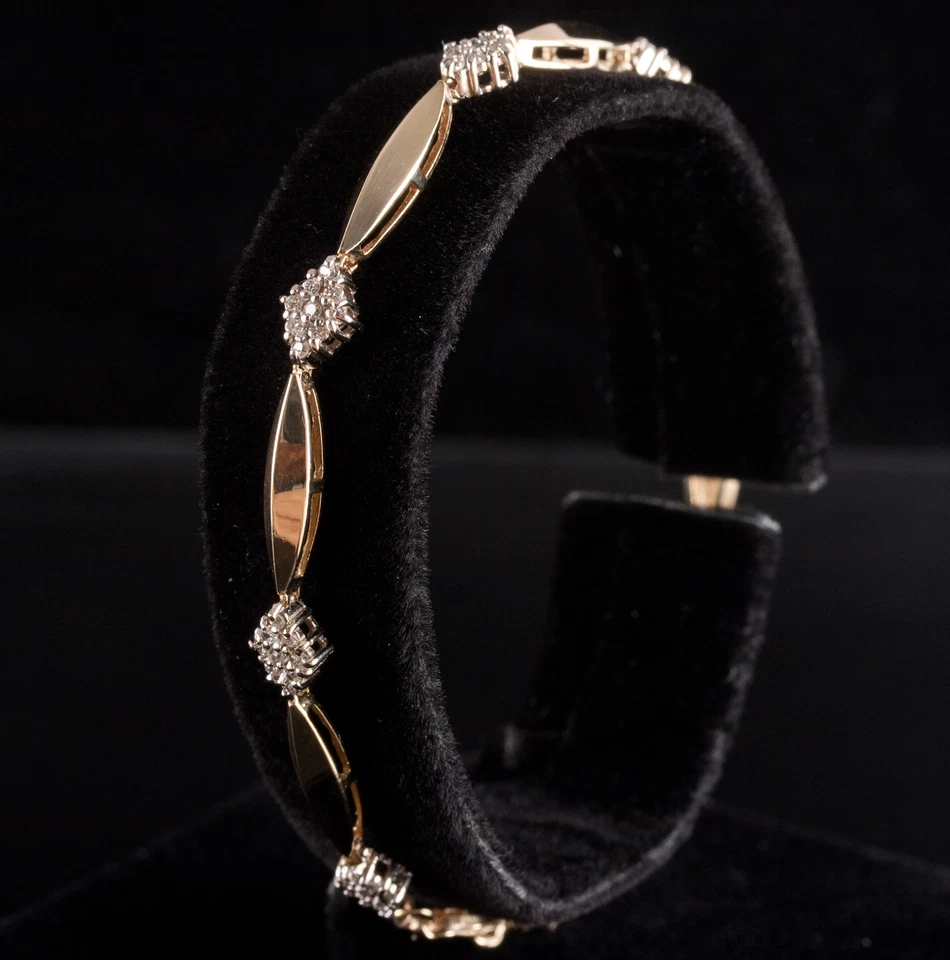 Brazalete de tenis con racimo de diamantes redondos de oro amarillo blanco de 14 k .36 ctw 7" de largo Foto 2 de 4