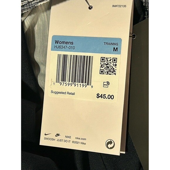 D5 NWT NEW Nike women's training shorts medium lined thumbnail 4