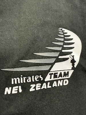 T-Shirt Homme Sail Racing – Emirates Team New Zealand – Noir – Taille 2XL