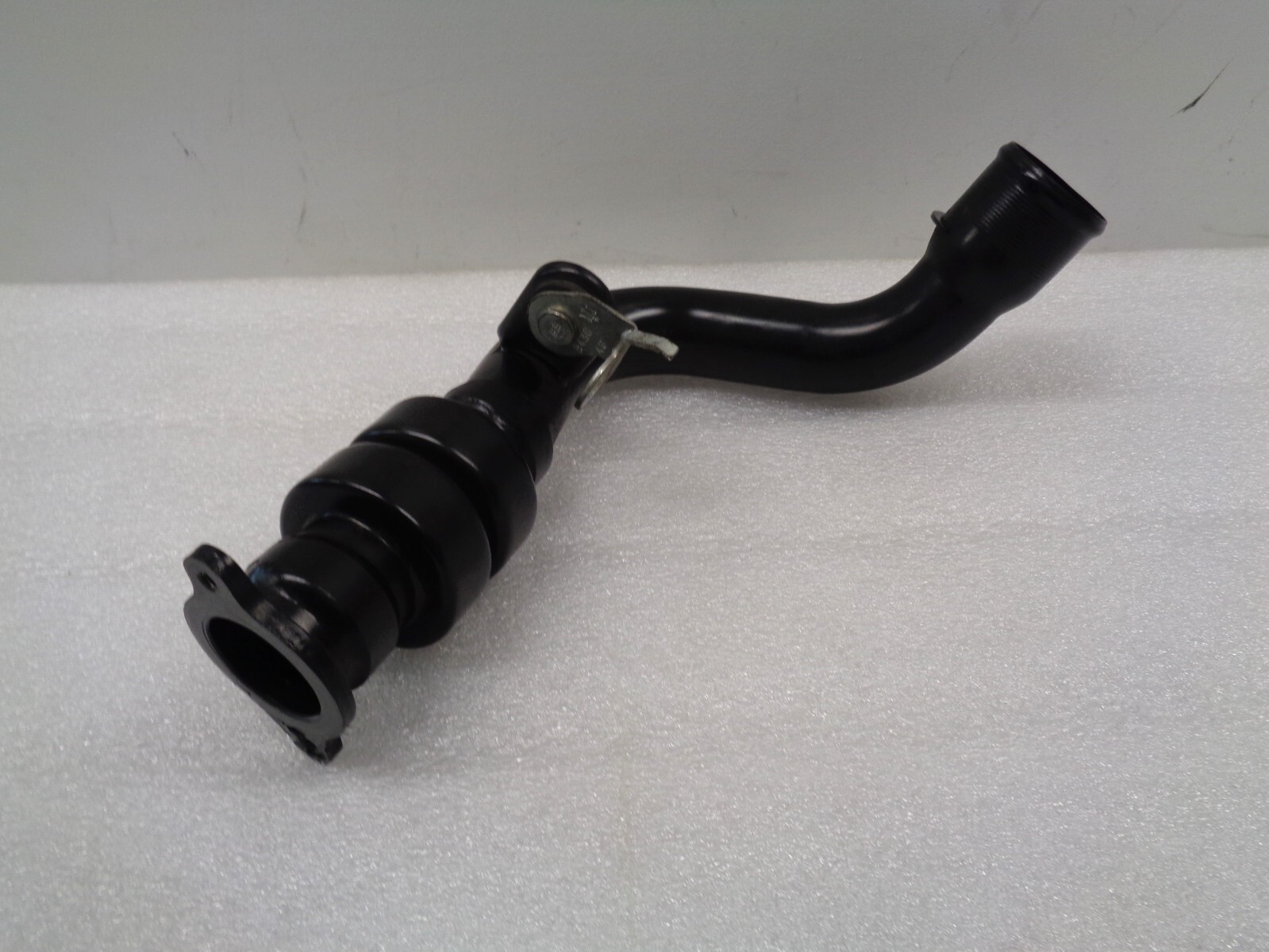 2014-2019 Maserati Ghibli Right Side Turbo Intercooler Hose Tube OEM AK2402144