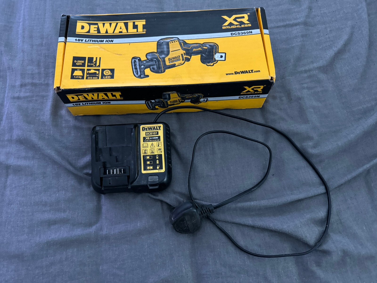 DEWALT DCS369N XR Brushless Reciprocating Saw With Charger