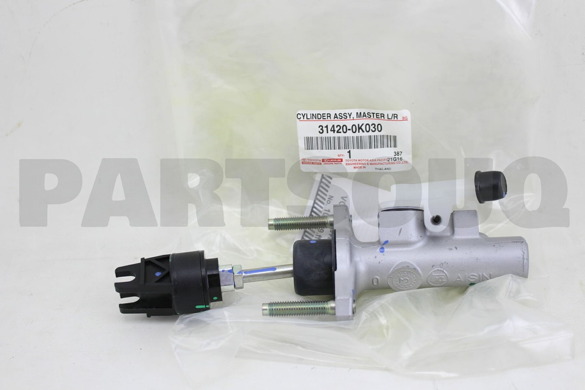 314200K030 Genuine Toyota CYLINDER ASSY, CLUTCH MASTER 31420