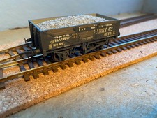 Bachmann OO 5 plank wagon,Helwith Bridge quarry,37-039.