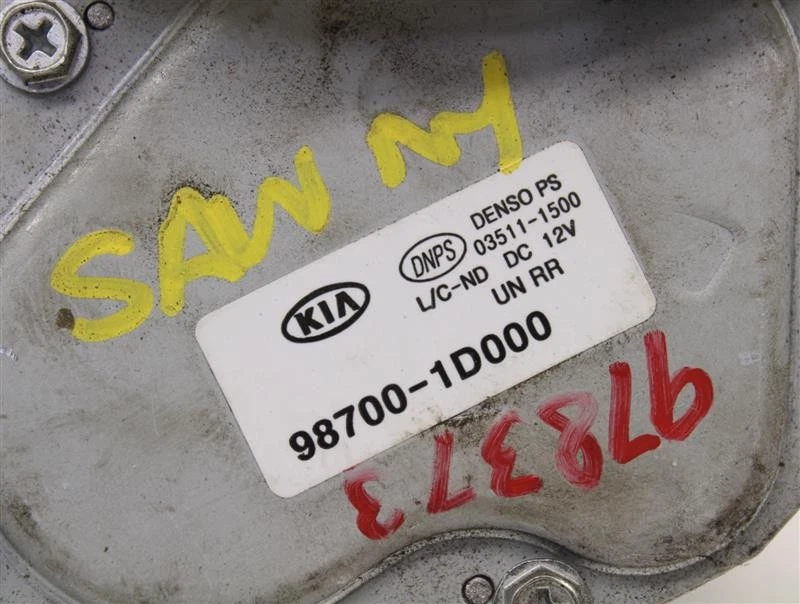 Used Back Glass Wiper Motor fits: 2009 Kia Rondo  Grade A - Image 4 of 4