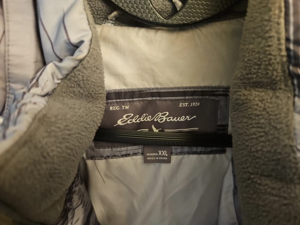 Parka de plumón Eddie Bauer para mujer talla XXL capucha de piel sintética Foto 2 de 4