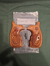 SMITH & WESSON K Frame Grips ๐บ๐ธ Altamont S&W Round Butt Finger Grooves NOS 357