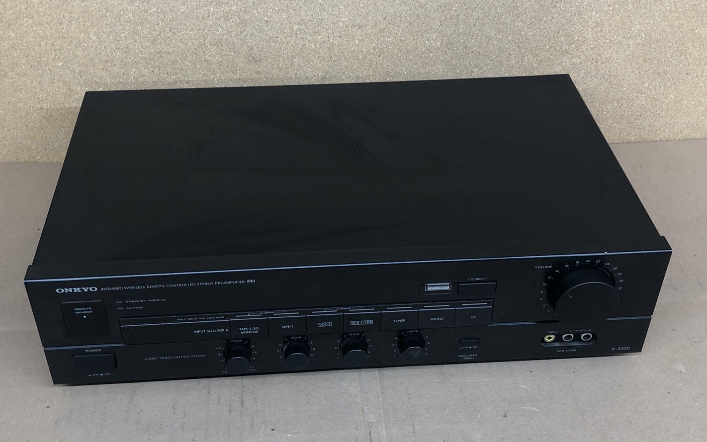 Onkyo – P-3200 Stereo Pre-Amplifier  Receptor – Tested/ Working (USED)