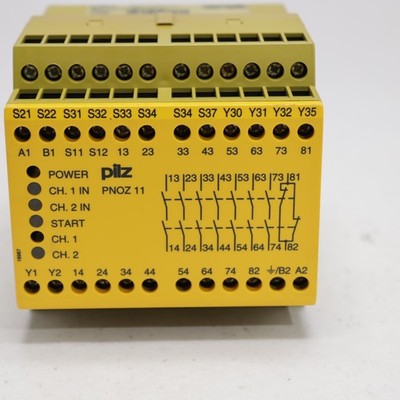 PILZ SAFETY RELAY PNOZ11 110VAC 24VDC 7/NO 1N/C
