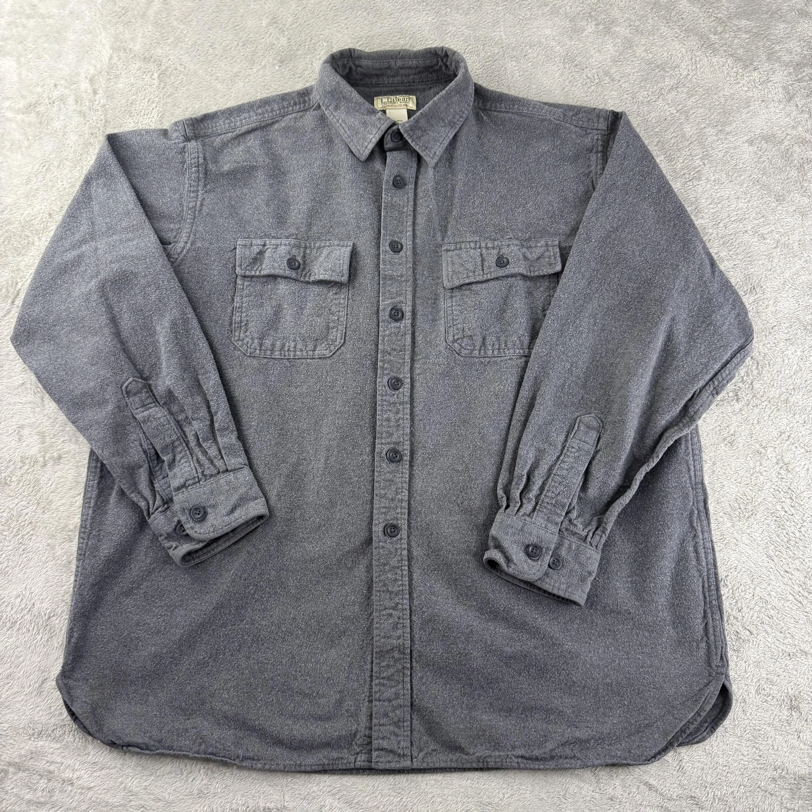LL Bean Shirt Mens XL Gray Chamois Cloth Flannel Heavyweight Workwear Outdoor
Opens in a new window